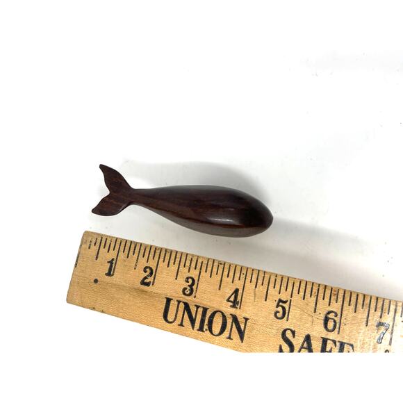 Hand Carved Ironwood Wood Whale ~ Wooden Figurine~ Miniature 4.5" - Picture 6 of 6